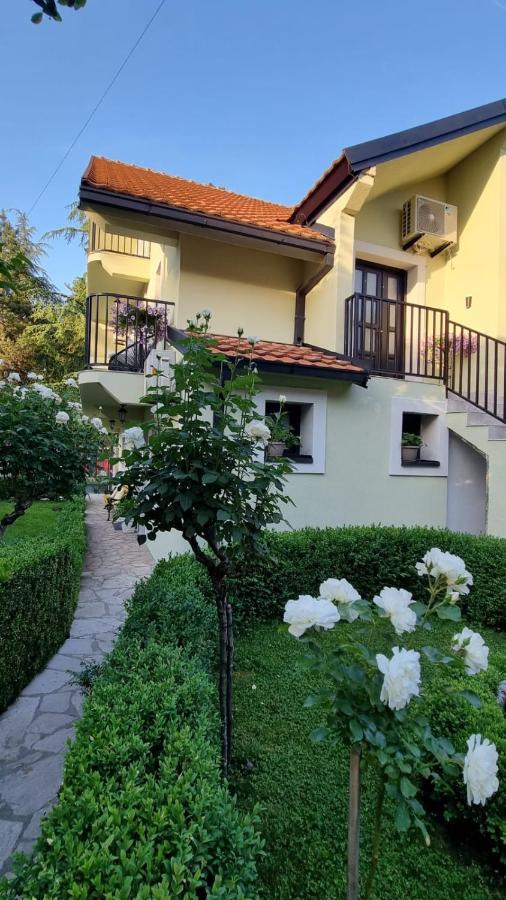 Apartman L&M Cetinje Exterior photo